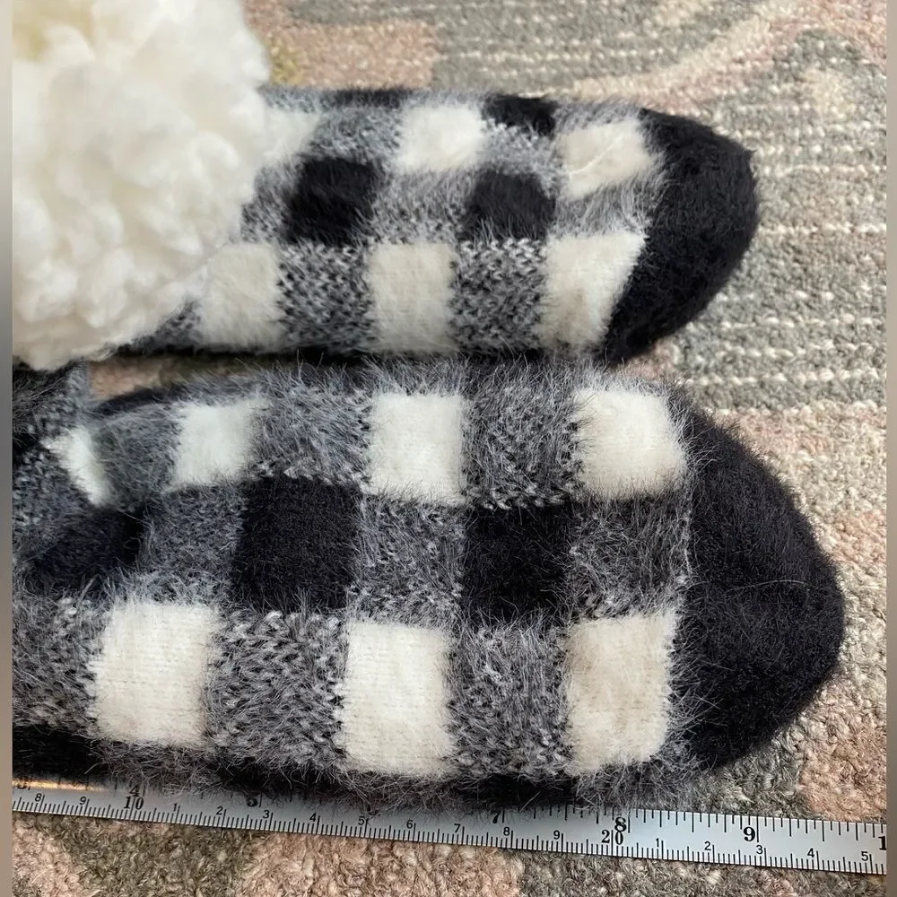 Muk Luks Buffalo Plaid Slipper Socks